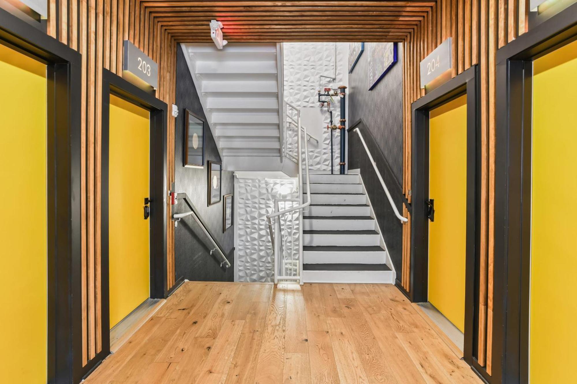 Stupendous Heart Of Piedmont Park Two Story Loft Lägenhet Atlanta Exteriör bild