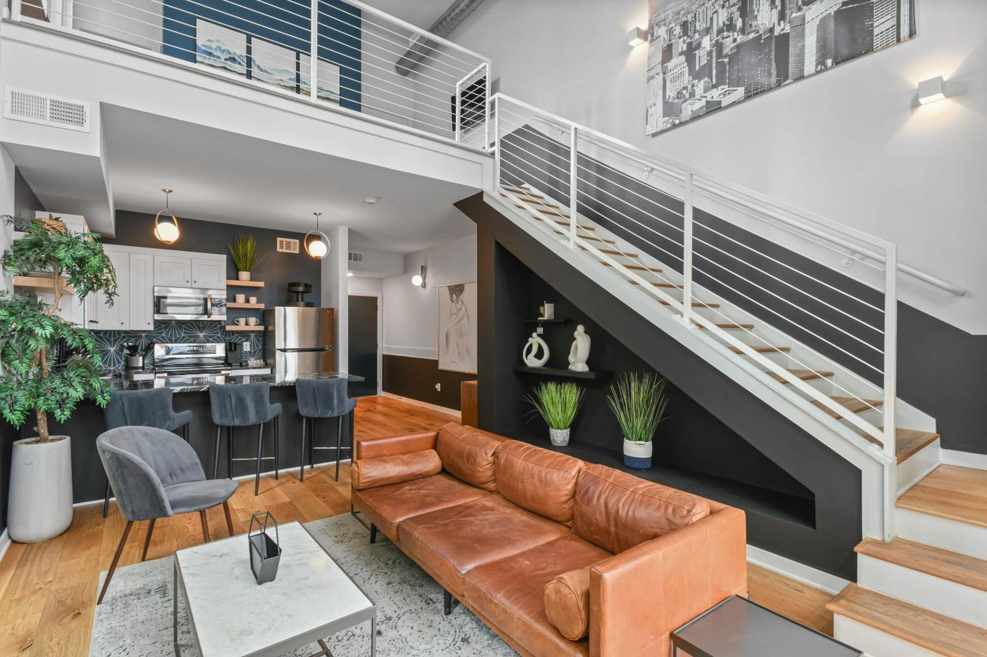 Stupendous Heart Of Piedmont Park Two Story Loft Lägenhet Atlanta Exteriör bild