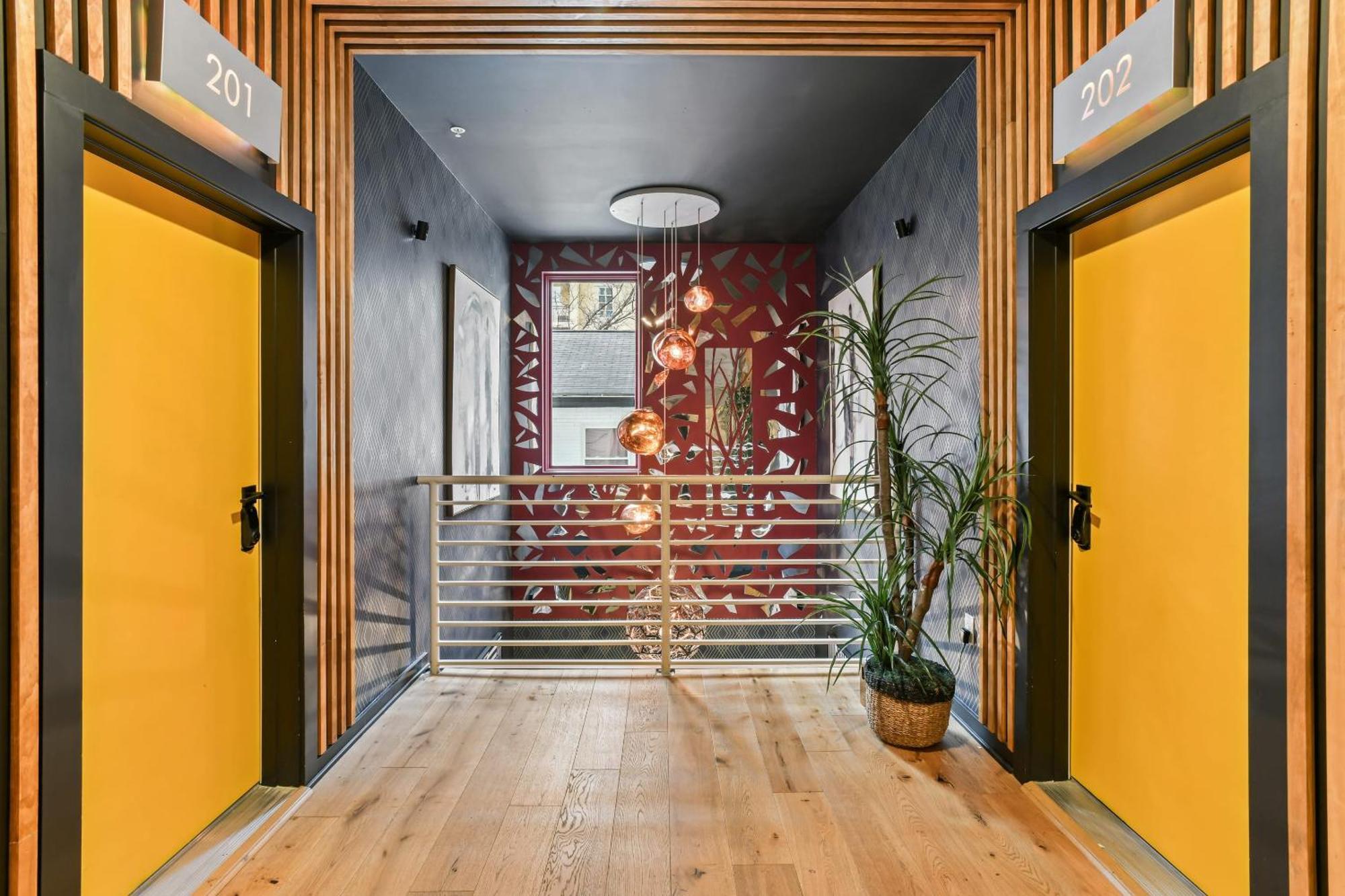 Stupendous Heart Of Piedmont Park Two Story Loft Lägenhet Atlanta Exteriör bild